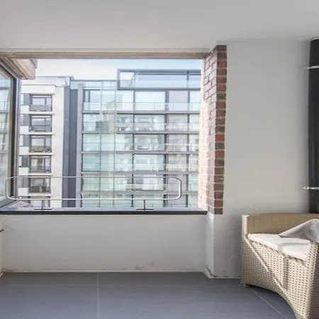 Pretty With Balcony *