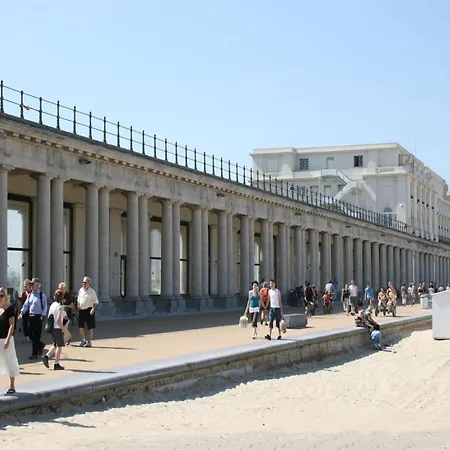 In Near The Apartamento