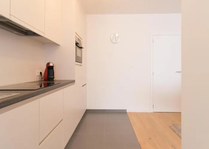 In Near The 아파트